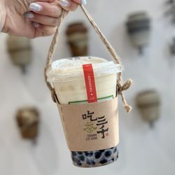 Chicha San Chen - High Mountain Pouchong Tea + Fresh Milk + Bubble