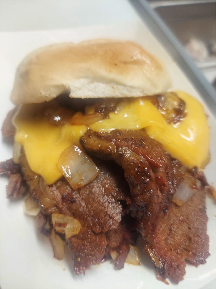 SMITTY’S SMOKED MEATS AND EATS Updated June 2024 22 Photos 8624