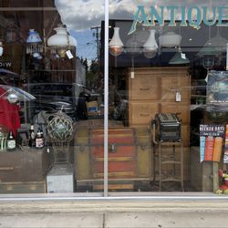Pioneer Antique Mall
