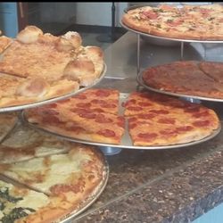 Long Island Brothers New York Pizzeria