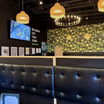 Manaao - Thai Near Me - Tustin, California