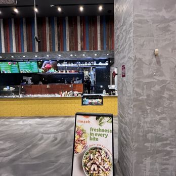 Mezeh - Mediterranean Near Me - New York, New York
