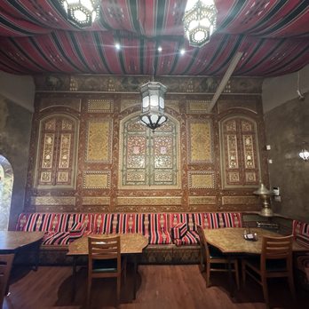 Ali Baba Grill - seating - Lebanese Near Me - Boulder, Colorado