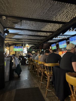 Donovan's Pub by null