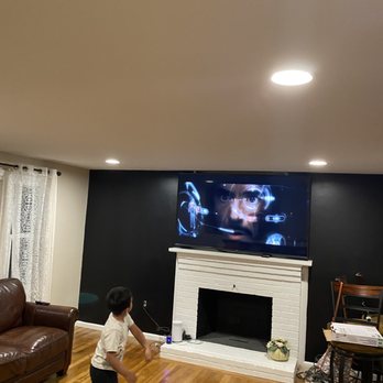 Lucero Electric - Living room - Electricians Near Me
