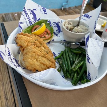 Pinchers - GULF GROUPER SANDWICH - Seafood Near Me - Naples, Florida