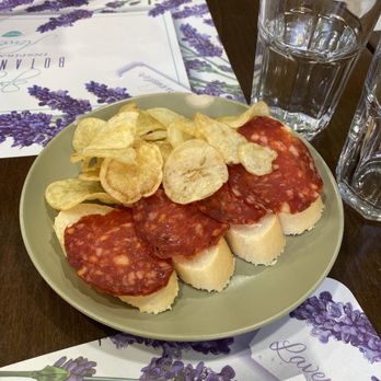 Razas Gastrobar - Tapas - Beer, Wine & Spirits Near Me - Brihuega, Guam