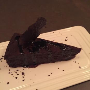 Loi Estiatorio - gluten free chocolate cake - Greek Near Me - New York, New York Loi Estiatorio - gluten free chocolate cake - Greek Near Me - New York, New York