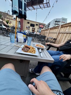 Ray J's American Grill by null