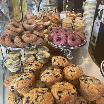 Lil's Café - Bakery goodies - Coffee & Tea Near Me - Kittery, Maine Lil's Café - Bakery goodies - Coffee & Tea Near Me - Kittery, Maine