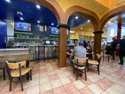 La Corneta Taqueria by null