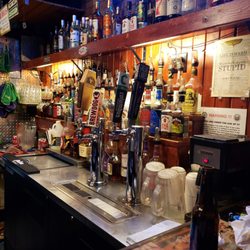 Linder's Sports Bar & Grill
