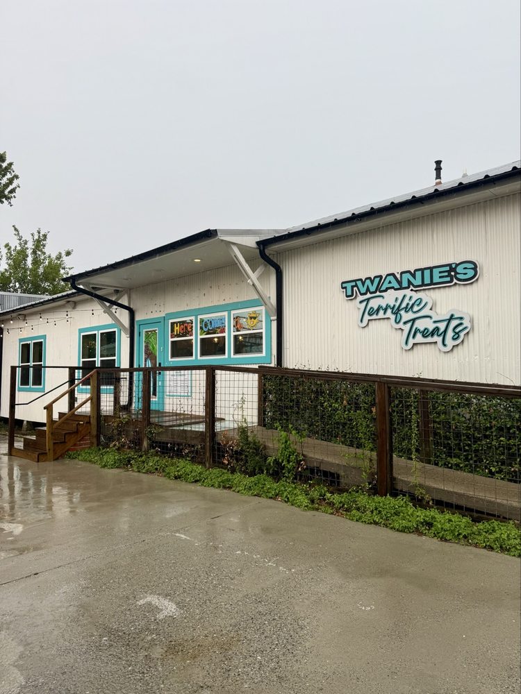 Twanie’s Terrific Treats