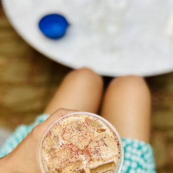 Fonte Cafe - Bellevue - Rose petals, rose syrup, rose latte! - Coffee Roasteries Near Me - Bellevue, Washington Fonte Cafe - Bellevue - Rose petals, rose syrup, rose latte! - Coffee Roasteries Near Me - Bellevue, Washington