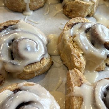The Farmers Daughter - Cinnamon rolls - Farmers Market Near Me - Oquossoc, Maine The Farmers Daughter - Cinnamon rolls - Farmers Market Near Me - Oquossoc, Maine