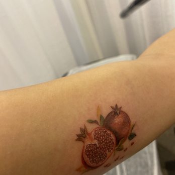 BANANA TATTOO - Tattoo Near Me - Los Angeles, California