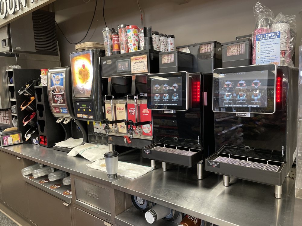 COUNTRY FAIR Updated June 2024 122 Penn St, Linesville