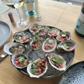 Driftwood - Oysters - Seafood Near Me - Seattle, Washington Driftwood - Oysters - Seafood Near Me - Seattle, Washington