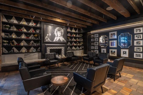 Artie's Backroom & Rooftop by null