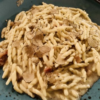 La Vecchia Locanda - Short pasta with bacon and truffle - Italian Near Me - Rome, RM