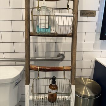 Just Brunch Breakfast Bar - Inside bathrooms with mouthwash and lotion - Breakfast & Brunch Near Me - Duluth, Georgia