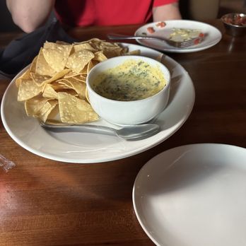 J. Alexander's - Queso spinach - New American Near Me - Franklin, Tennessee