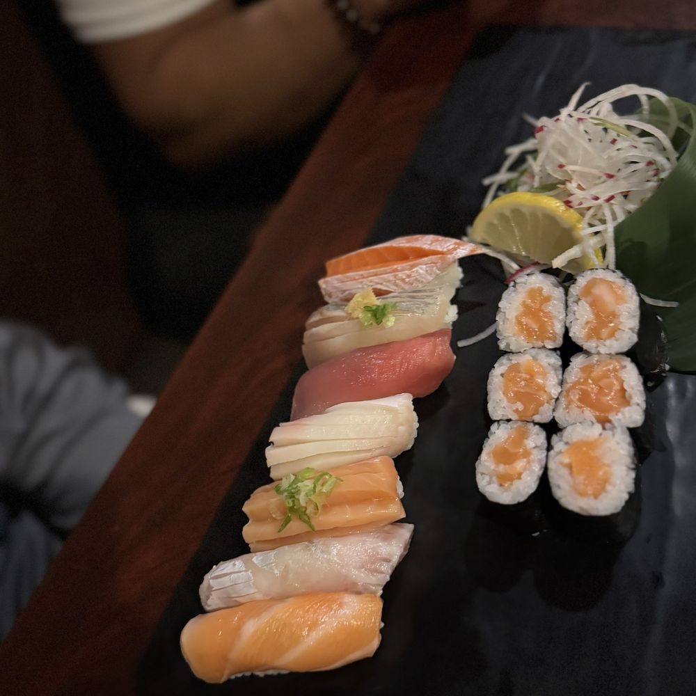 Marumi Sushi - Sushi special - Japanese Near Me - Plantation, Florida Marumi Sushi - Sushi special - Japanese Near Me - Plantation, Florida