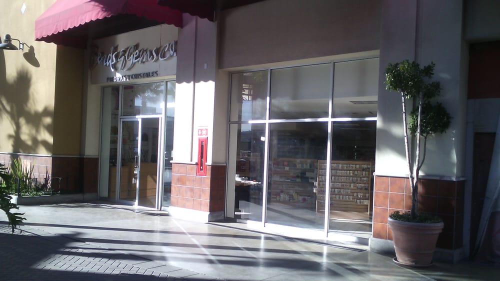 BEADS Y GEMS EN LA MACROPLAZA Updated April 2024 Av de los