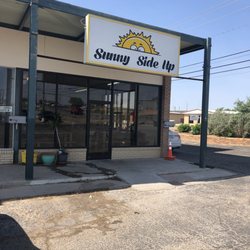 Drive through window on the side.
