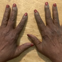 Lady Nails