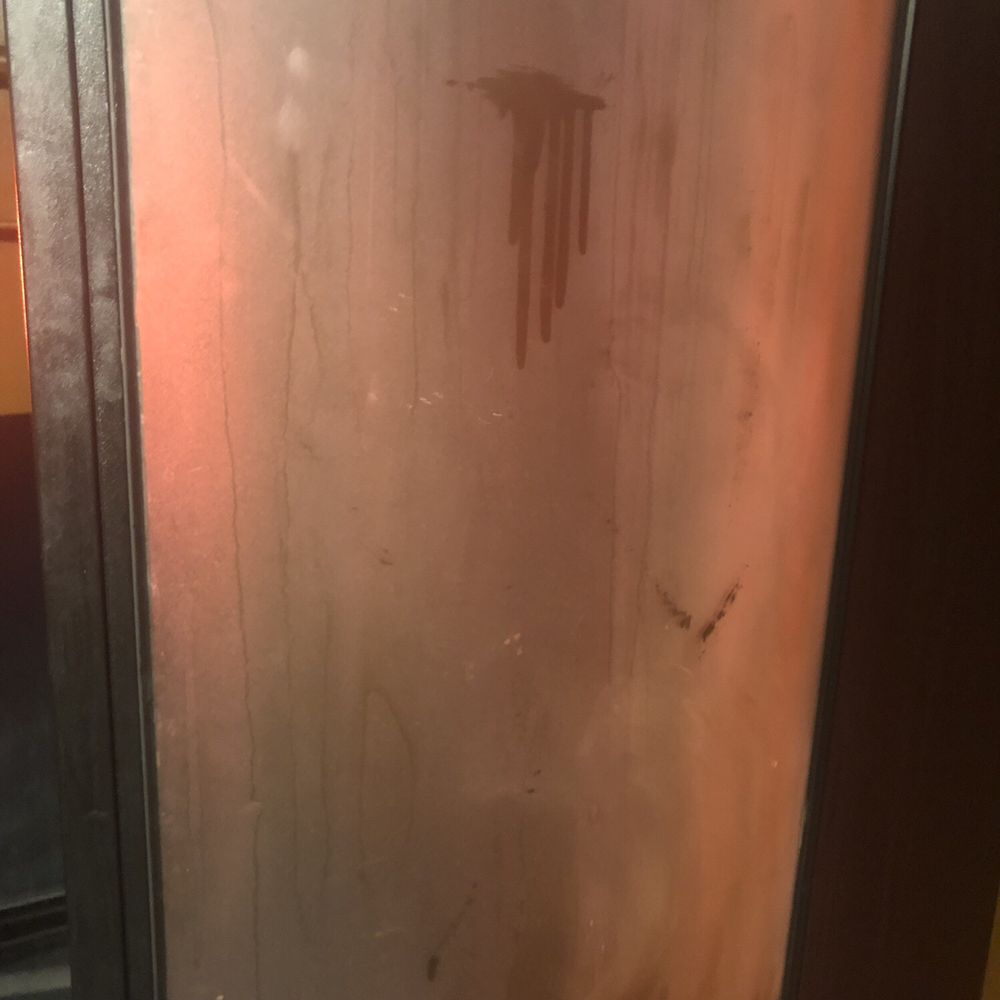 Australian Tan - VersaSpa that clearly hasn't been wiped down for a while - Spray Tanning Near Me - San Ramon, California
