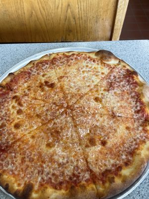 Pino's Pizza by null