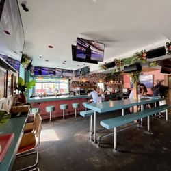 Miss B's Coconut Club - Bar and interior