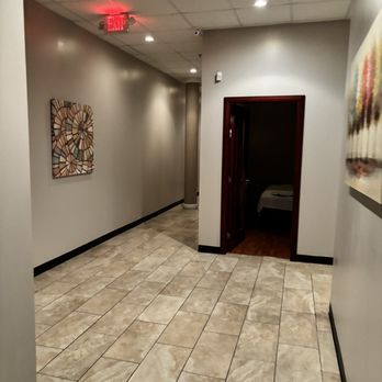 Kings Spa - Clean and quiet environment - Massage Near Me - Houston, Texas Kings Spa - Clean and quiet environment - Massage Near Me - Houston, Texas