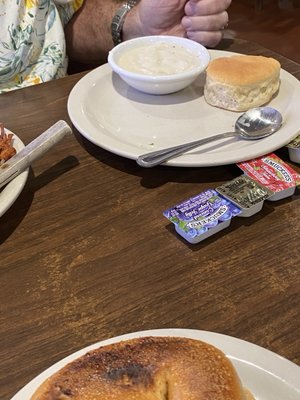 Cindi’s NY Deli & Restaurant by null