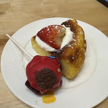 Fluffy Fluffy - Pancakes Near Me - Tucker, Georgia