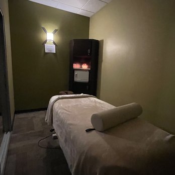 MassageLuXe - Massage Near Me - Miami, Florida MassageLuXe - Massage Near Me - Miami, Florida