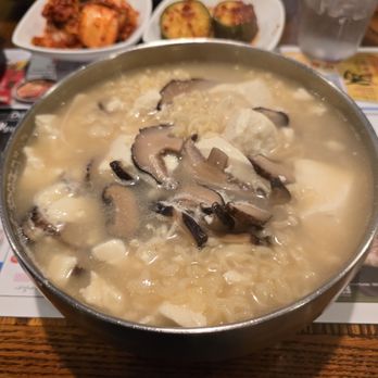 So Kong Dong - ramen w/ mushroom tofu soup (white) - love it! - Korean Near Me - Fort Lee, New Jersey So Kong Dong - ramen w/ mushroom tofu soup (white) - love it! - Korean Near Me - Fort Lee, New Jersey