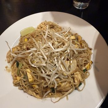 Sen Thai Asian Bistro - Pad Thai - Japanese Near Me - St Louis, Missouri
