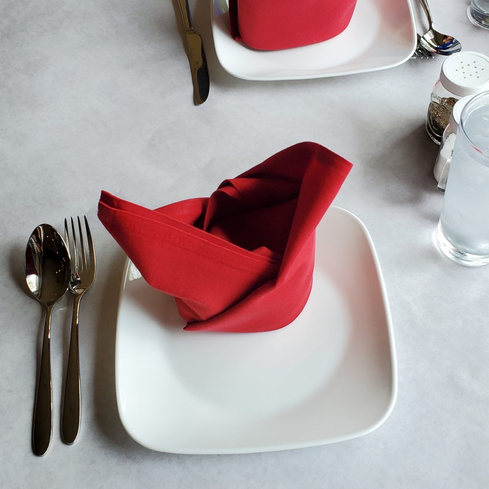 Everest Restaurant - Pretty table setting - Halal Near Me - Anchorage, Alaska