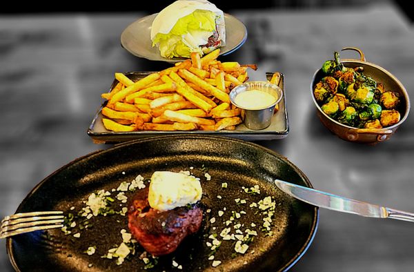 Hand Cut Chophouse by null