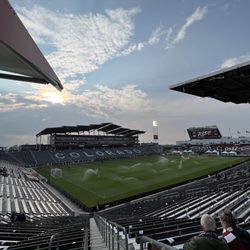 Colorado Rapids - Ducks sporting goods park