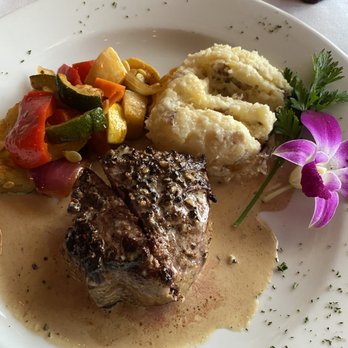 Scott's on Fifth - Peppercorn crusted stockyard angus tenderloin with cognac sauce. Yummm - New American Near Me - Indialantic, Florida Scott's on Fifth - Peppercorn crusted stockyard angus tenderloin with cognac sauce. Yummm - New American Near Me - Indialantic, Florida