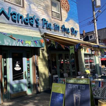 Wanda's Pie In The Sky - Bakeries Near Me - Toronto, Ontario Wanda's Pie In The Sky - Bakeries Near Me - Toronto, Ontario