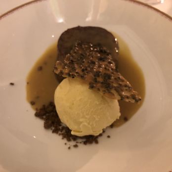 Oscar Bar & Restaurant - Modern European Near Me - London, XGL Oscar Bar & Restaurant - Modern European Near Me - London, XGL