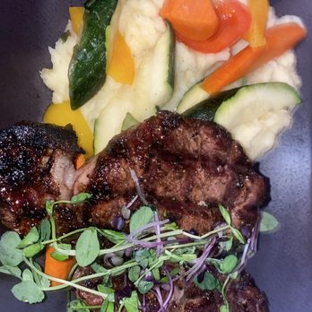 Mankas Grill - Ribeye steak - American Near Me - Fairfield, California