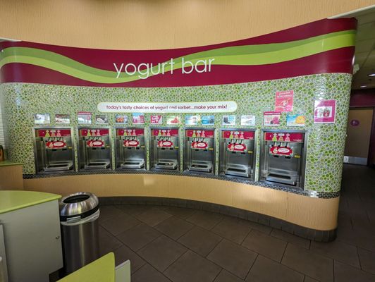 MENCHIE’S FROZEN YOGURT - Updated January 2025 - 99 Photos & 90 Reviews ...