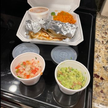 Ricos Tacos Moya - What I actually received. Container is 3.5" at the mouth. Oh... and no chips. - Mexican Near Me - Stafford, Virginia Ricos Tacos Moya - What I actually received. Container is 3.5" at the mouth. Oh... and no chips. - Mexican Near Me - Stafford, Virginia