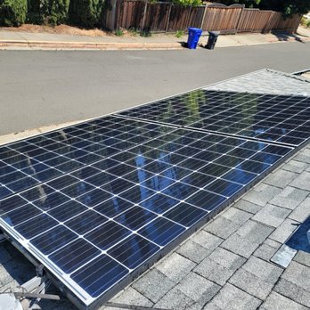 LUX Home Services - Squeaky clean solar panels - Window Washing Near Me LUX Home Services - Squeaky clean solar panels - Window Washing Near Me