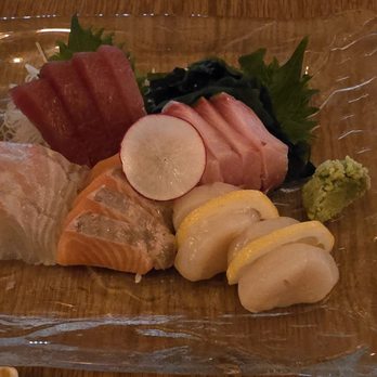 Heno Heno - Sashimi NOT FRESH - Izakaya Near Me - New York, New York Heno Heno - Sashimi NOT FRESH - Izakaya Near Me - New York, New York